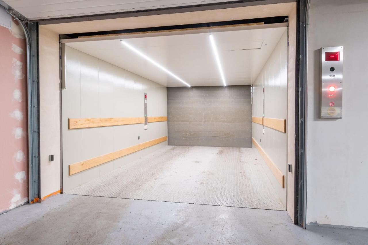 Studio Brand New Apartment #28 In New Building With Free Parking In City Center Πράγα Εξωτερικό φωτογραφία
