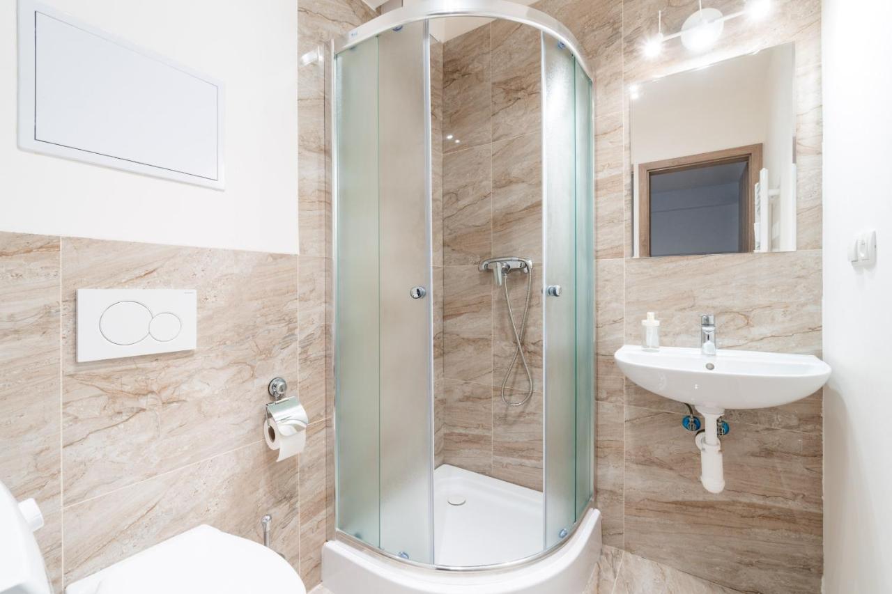 Studio Brand New Apartment #28 In New Building With Free Parking In City Center Πράγα Εξωτερικό φωτογραφία